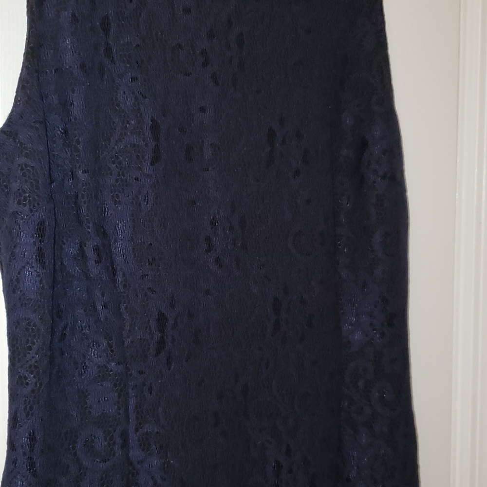 black/blue lacy dress